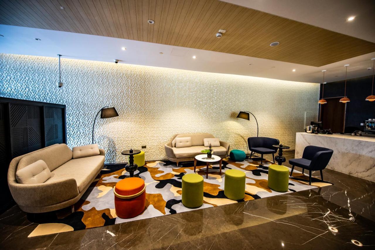 La Vie Gardens Hotel Apartments Dubai Exterior foto